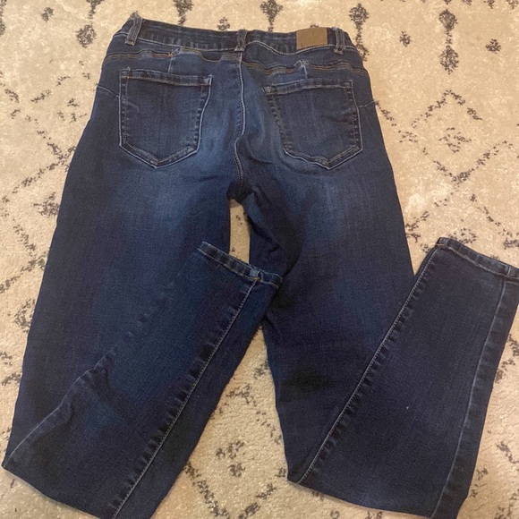 BlueNotes Jeans - Picture 5 of 6